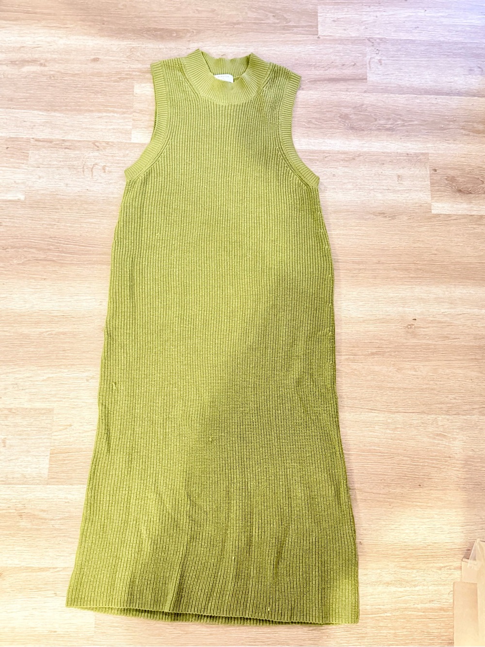 Babaton Sleeveless Ribbed Green